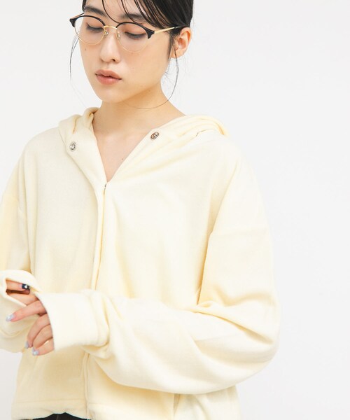 KBF（ケイビーエフ）の「リングドットパイルフーディー（パーカー・レディース・IVORY/TOP GRAY/KHAKI・One）」の5枚目の写真