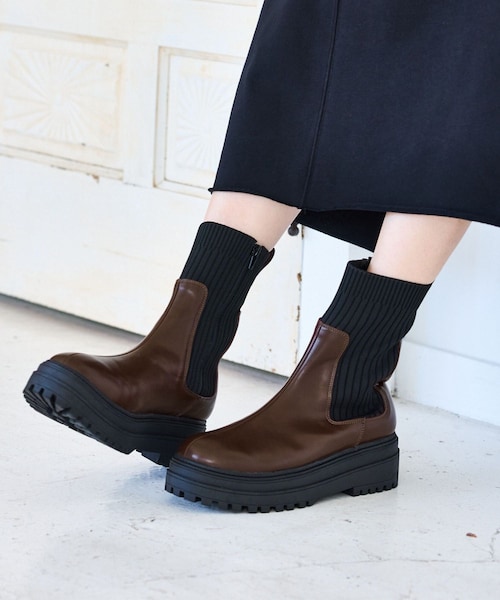 VIS(ビス)の「タンクソールサイドニットブーツ(ブーツ・レディース・ブラック/ブラウン・L/M/S)」の9枚目の写真