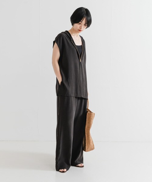 URBAN RESEARCH(アーバンリサーチ)の「キュプラレーヨンイージーパンツ(その他パンツ・レディース・BEIGE/BROWN・36/38/40)」の18枚目の写真