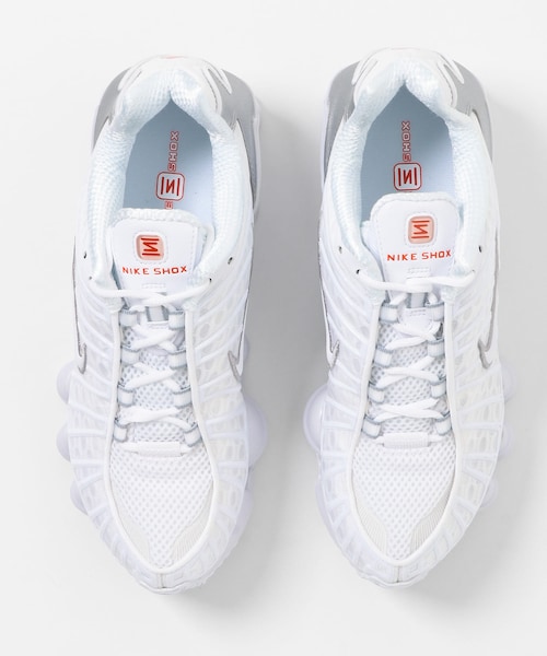 URBAN RESEARCH Sonny Label（アーバンリサーチサニーレーベル）の「NIKE　ウィメンズショックスTL（スニーカー・レディース・002ブラック/100ホワイト・23/23.5/24/24.5）」の5枚目の写真