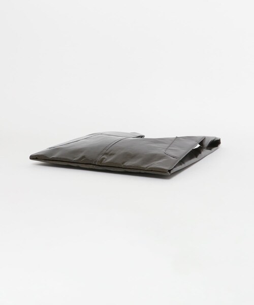 かぐれ（カグレ）の「TIDI DAY AND AUGUST　PVC TOTE S（トートバッグ・レディース・BROWN/BLACK・FREE）」の11枚目の写真