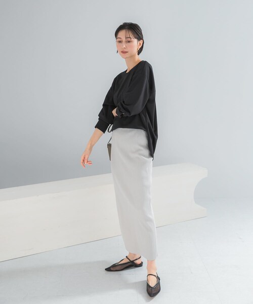 URBAN RESEARCH ROSSO（アーバンリサーチロッソ）の「リブタイトストレートスカート（スカート・レディース・L/GREIGE/BLACK・Free）」の17枚目の写真