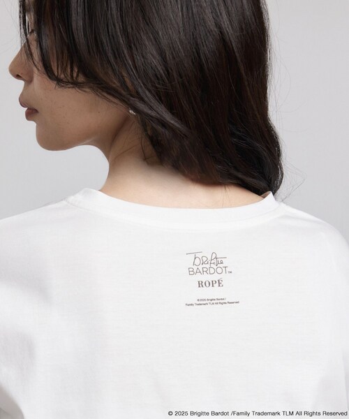 ROPE'（ロペ）の「【Brigitte Bardot×ROPE'・コラボ】プリント半袖T-shirt【洗える・洗濯耐久性・接触冷感】（Tシャツ/カットソー・レディース・ホワイト/ホワイト系・F）」の14枚目の写真