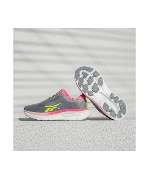 Reebok（リーボック）の「ロード ストライダー / ROAD STRIDER
