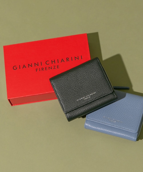 GIANNI CHIARINI　シボ革　三つ折りウォレット