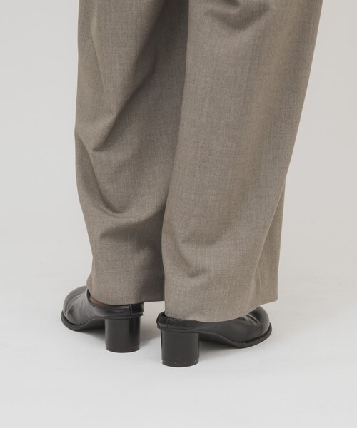 KBF（ケイビーエフ）の「プランプトゥサボミュール（サンダル・レディース・BLACK/DENIM・36/37/38）」の8枚目の写真