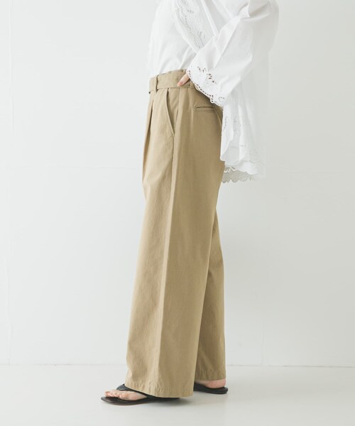 URBAN RESEARCH(アーバンリサーチ)の「『3サイズ展開』ベルト付きタックワイドチノパンツ(チノパンツ・レディース・L.BEIGE/BEIGE・36/38/40)」の6枚目の写真