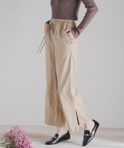 SENSE OF PLACE by URBAN RESEARCH(センスオブプレイスバイアーバンリサーチ)の「スリットワイドパンツ(その他パンツ・レディース・IVORY/GREIGE/BEIGE・S/M)」の2枚目の写真