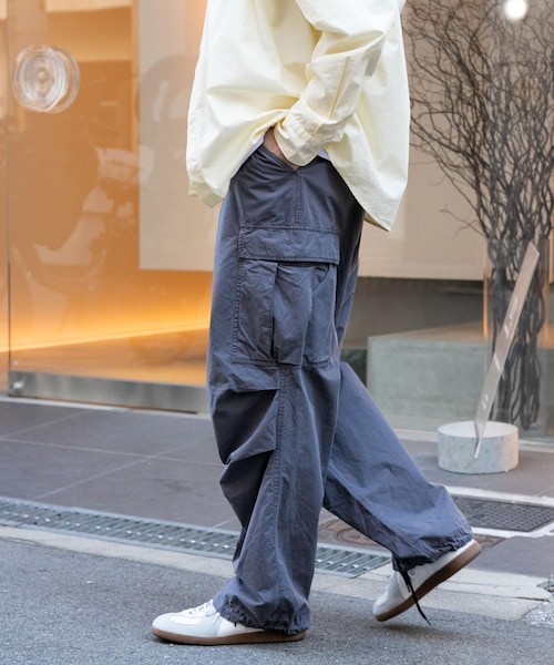 URBAN RESEARCH DOORS（アーバンリサーチドアーズ）の「FORK&SPOON　ミリタリーポケットパンツ（その他パンツ・メンズ・BLACK/GRAY・4/5）」の4枚目の写真