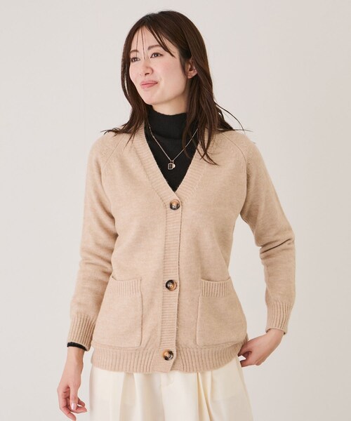 Jayro（ジャイロ）の「カラーVネックカーディガン（カーディガン/ボレロ・レディース・ブラック/グレー/ホワイト系/ベージュ/グリーン/キミドリ/カーキ/ブルー系/レッド/オレンジ・F）」の21枚目の写真