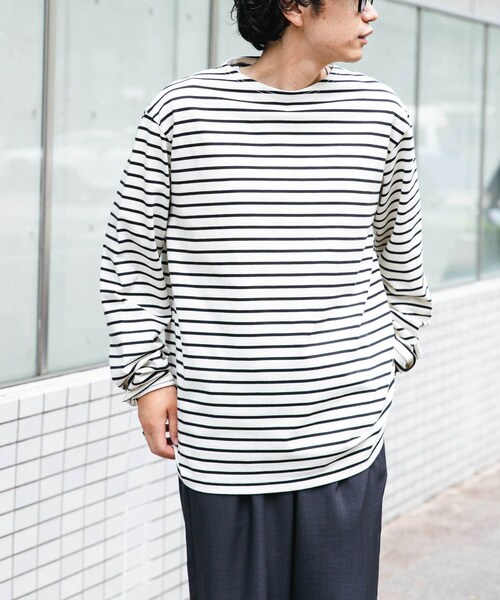URBAN RESEARCH DOORS（アーバンリサーチドアーズ）の「FORK&SPOON　ボートネックボーダー（Tシャツ/カットソー・メンズ・ECR×BLK/ECR×RED/OFF×GRN・4/5）」の11枚目の写真