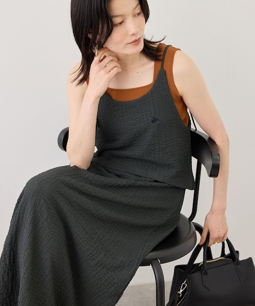 ROPE' PICNIC(ロペピクニック)の「【BEVERLYHILLS POLO CLUB】ふくれジャガードキャミワンピース(ワンピース・レディース・ブラック/キナリ/ブラウン・F)」の2枚目の写真