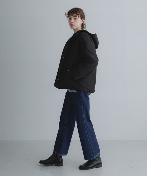 URBAN RESEARCH Sonny Label（アーバンリサーチサニーレーベル）の「リバーシブルボア撥水ショートコート（その他アウター・レディース・アイボリー/ブラック/チャコール・Free）」の19枚目の写真