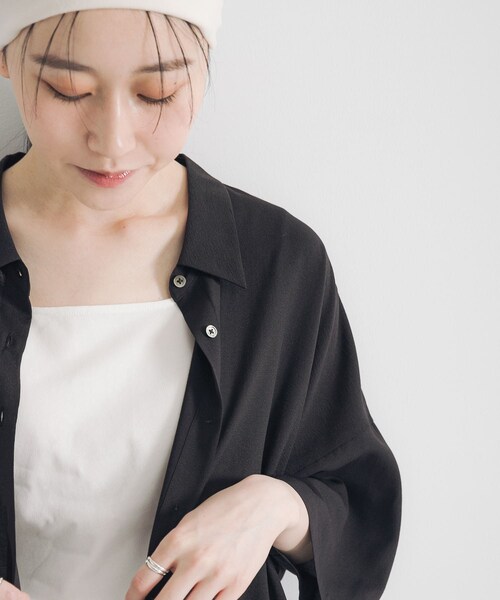 URBAN RESEARCH(アーバンリサーチ)の「ハーフスリーブシアーワイドシャツ(シャツ/ブラウス・レディース・OFF/BROWN/BLACK・FREE)」の17枚目の写真