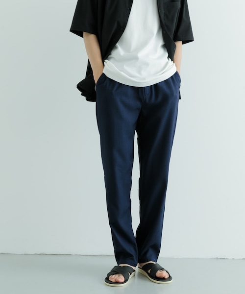 ITEMS URBANRESEARCH(アイテムズ アーバンリサーチ)の「『吸水速乾/イージーケア/UVカット』『セットアップ対応』高機能ツイル ウエストイージー スラックス(その他パンツ・メンズ・CHA/BLUGRY/NVY/BLK・M/L)」の3枚目の写真
