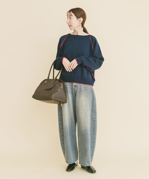 ITEMS URBANRESEARCH（アイテムズ アーバンリサーチ）の「デニムコクーンパンツ（デニムパンツ・レディース・WASHBLU/BLK・S/M）」の16枚目の写真