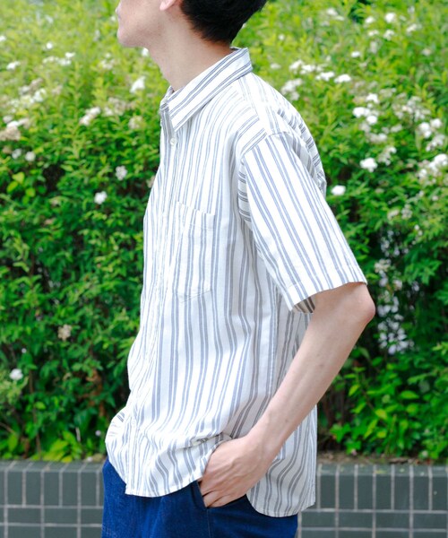 URBAN RESEARCH Sonny Label（アーバンリサーチサニーレーベル）の「インドコットンストライプシャツ（シャツ/ブラウス・メンズ・オフ/ブルー・M/L）」の13枚目の写真