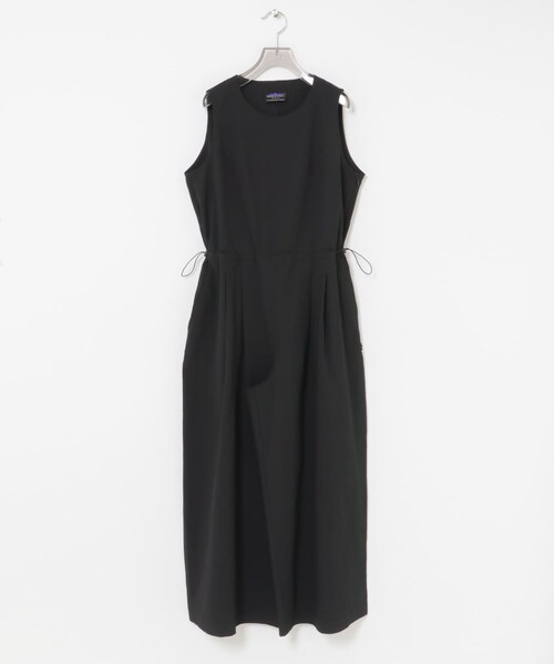 URBAN RESEARCH(アーバンリサーチ)の「『吸水速乾/UVカット』『別注』THOUSAND MILE×URBAN RESEARCH SLEEVELESS ALL IN ONE(つなぎ/オールインワン・レディース・BLACK/NAVYSTRIPE・M/L)」の11枚目の写真