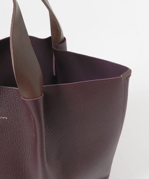 URBAN RESEARCH(アーバンリサーチ)の「Hender Scheme PIANO BAG MEDIUM(トートバッグ・メンズ・BLACK/TAUPE/NAVY/BORDEAUX・Free)」の16枚目の写真