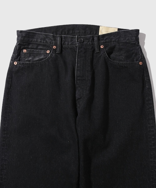 ADAM ET ROPE'（アダムエロペ）の「【cantate for WILD LIFE TAILOR】EX CUT-OFF Denim Tapered Trousers（デニムパンツ・メンズ・ブラック・28/30/32/34）」の6枚目の写真