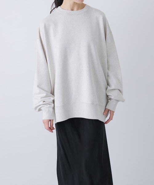 かぐれ（カグレ）の「『ユニセックス』コットンクルーネックスウェットプルオーバー（スウェット・レディース・OATMEAL/CHARCOAL/OATMEAL A/CHARCOAL A・1/2）」の4枚目の写真