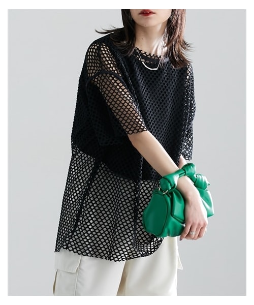 nissen（ニッセン）の「パイピングメッシュオーバーサイズｔシャツ［Soiunique］（Tシャツ/カットソー・レディース・ブラック/ライトグリーン・M）」の3枚目の写真