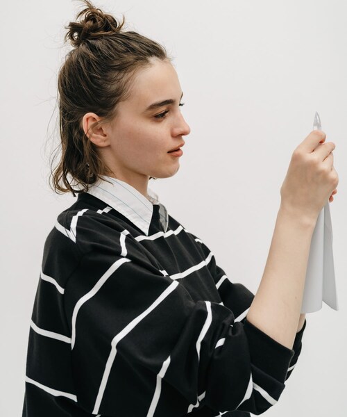 URBAN RESEARCH(アーバンリサーチ)の「dDdDdDd DAY 6 LONG-SLEEVE T-SHIRTS(Tシャツ/カットソー・メンズ・FRIDAY・S/M/L/XL/XXL)」の3枚目の写真