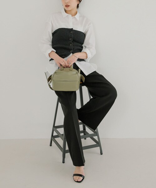 URBAN RESEARCH(アーバンリサーチ)の「PIENI BOSTON with strap(ショルダーバッグ・レディース・BK/BK/OL/GR・-)」の14枚目の写真