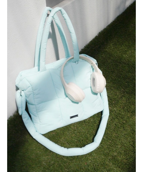 dazzlin（ダズリン）の「【吉田朱里】マシュマロトートバッグ（ボストンバッグ・レディース・ピンク/グリーン/パープル・F）」の5枚目の写真