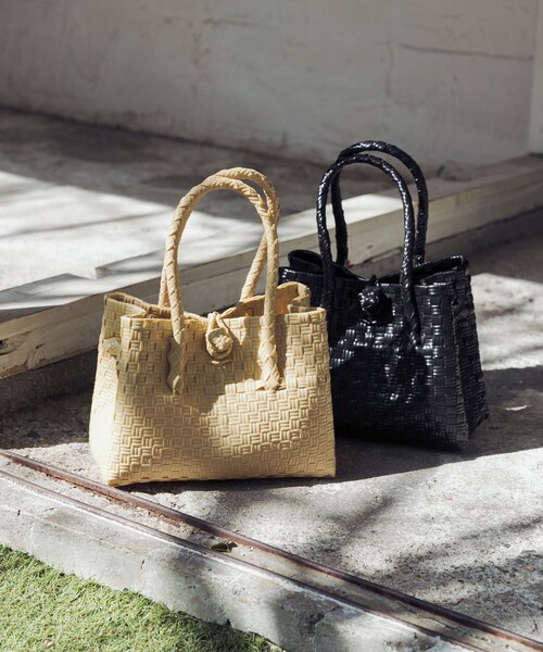 URBAN RESEARCH(アーバンリサーチ)の「HANDICRAFT SAIGON SMALL TOTE(トートバッグ・レディース・BLACK/BROWN/BEIGE/BLK WHT・-)」の16枚目の写真