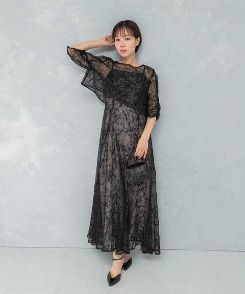 URBAN RESEARCH ROSSO（アーバンリサーチロッソ）の「エンブロダリーレースレイヤードドレス（ワンピース・レディース・GREEN/BLACK・FREE）」の4枚目の写真