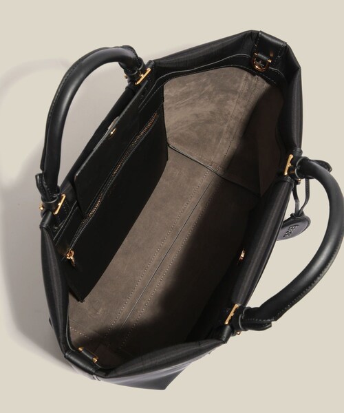 ROPE'（ロペ）の「【E'POR】【撥水加工・超軽量】 BOAT BAG Medium（トートバッグ・レディース・ブラック/キナリ・F）」の18枚目の写真