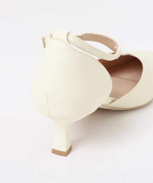 SENSE OF PLACE by URBAN RESEARCH(センスオブプレイスバイアーバンリサーチ)の「Tストラップパンプス(パンプス・レディース・BLACK/IVORY/SILVER・S/M/L)」の13枚目の写真