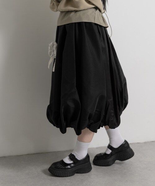 THE GOODLAND MARKET（ザグッドランドマーケット）の「77circa　2fabric 2way balloon SK（スカート・レディース・white/black・one）」の5枚目の写真