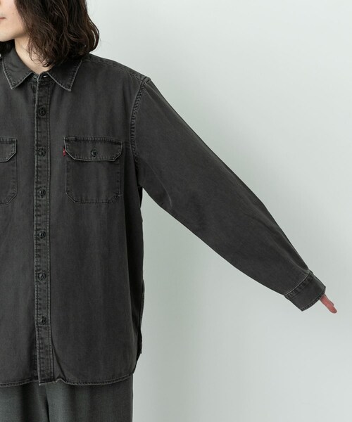 URBAN RESEARCH Sonny Label（アーバンリサーチサニーレーベル）の「LEVI’S　JACKSON WORKER（シャツ/ブラウス・メンズ・DRAK WASH・M/L）」の3枚目の写真