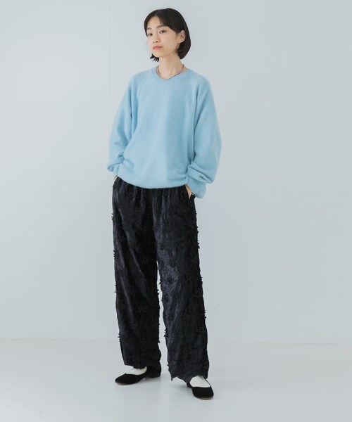 URBAN RESEARCH(アーバンリサーチ)の「crinkle crinkle crinkle velvet embroidery pants(その他パンツ・レディース・SILVERLAME/BLACKLAME・FREE)」の8枚目の写真