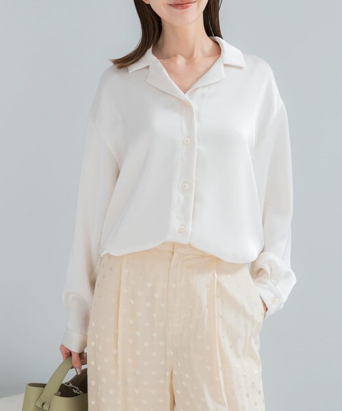 URBAN RESEARCH ROSSO（アーバンリサーチロッソ）の「オープンカラーヴィンテージシルキーサテンブラウス（シャツ/ブラウス・レディース・OFF/Y/BEIGE・Free）」の8枚目の写真
