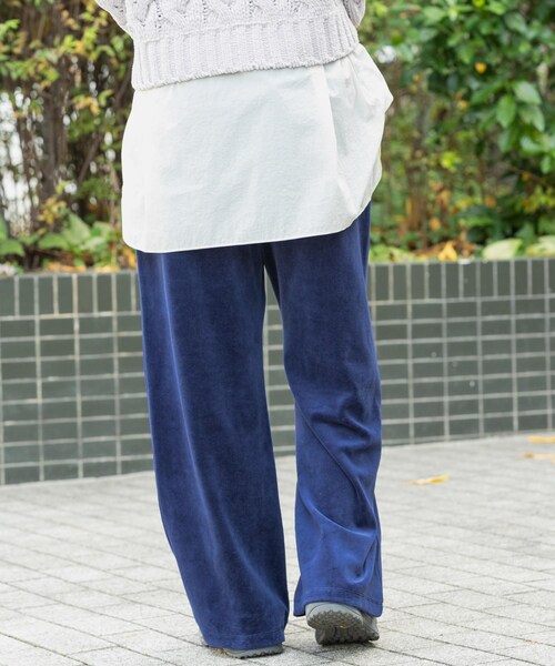 EKAL（エカル）の「ベロアストレートパンツ（その他パンツ・レディース・ネイビー/ブラック・One）」の22枚目の写真