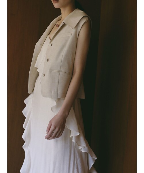 LAGUNAMOON（ラグナムーン）の「ワイドカラーベスト（ベスト・レディース・アイボリー/ブラウン・F）」の3枚目の写真