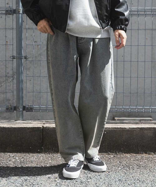 ITEMS URBANRESEARCH(アイテムズ アーバンリサーチ)の「Dusty Wide Tapered Jeans(その他パンツ・メンズ・SAND/OCEAN/STONE・M/L)」の18枚目の写真