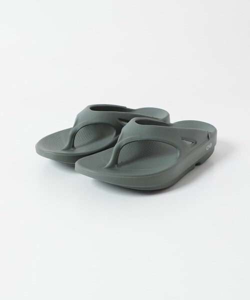 URBAN RESEARCH DOORS(アーバンリサーチドアーズ)の「OOFOS OOriginal(サンダル・レディース・Nomad/Black/Slate/CosmicGray/Olive Drab/Mist/Blush/Foliage・5/6/7/8)」の5枚目の写真