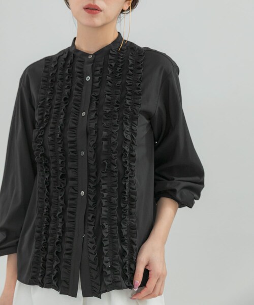 URBAN RESEARCH ROSSO（アーバンリサーチロッソ）の「フロントフリルデザインブラウス（シャツ/ブラウス・レディース・SAX/LEMON/BLACK・Free）」の8枚目の写真