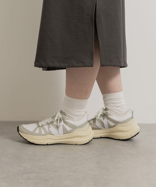 THE GOODLAND MARKET（ザグッドランドマーケット）の「veja　CONDOR 3 FULL WHITE(Women)（スニーカー・レディース・WHITE・37/38/39）」の4枚目の写真