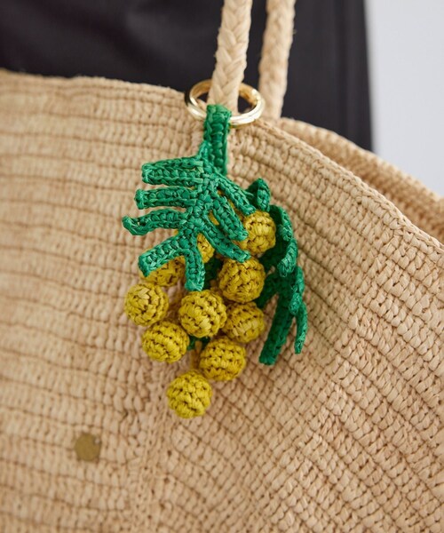 ADAM ET ROPE'（アダムエロペ）の「【J'aDoRe・店舗限定】【MAISON N.H PARIS（メゾンエヌアッシュパリ）】CROISSANT CHARM（かごバッグ・レディース・キナリ・F）」の4枚目の写真