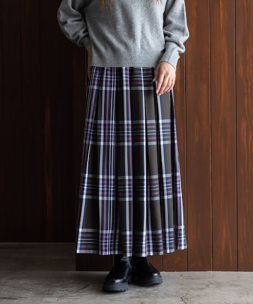 URBAN RESEARCH Sonny Label（アーバンリサーチサニーレーベル）の「タックチェックイージースカート（スカート・レディース・ブラック系/イエロー系/ブラウン系・36/38）」の2枚目の写真