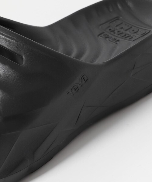 URBAN RESEARCH DOORS(アーバンリサーチドアーズ)の「Teva APRETRAIL SLIDE(サンダル・メンズ・BLACK/BIRCH/DARK OLIVE・26/27/28)」の9枚目の写真