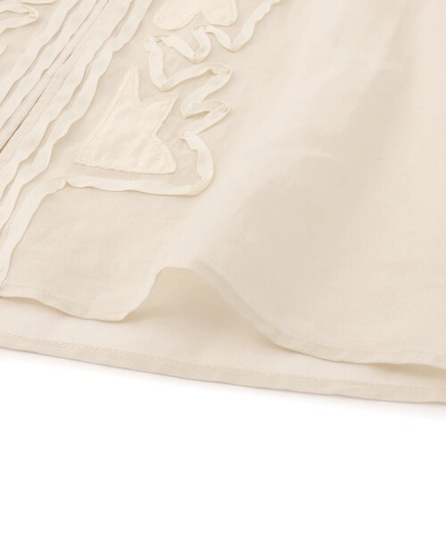 ADAM ET ROPE'(アダムエロペ)の「【EMOELLE】ステッチエンブロイダリーブラウス(シャツ/ブラウス・レディース・ホワイト/キナリ/ブラック/オフホワイト・F)」の18枚目の写真