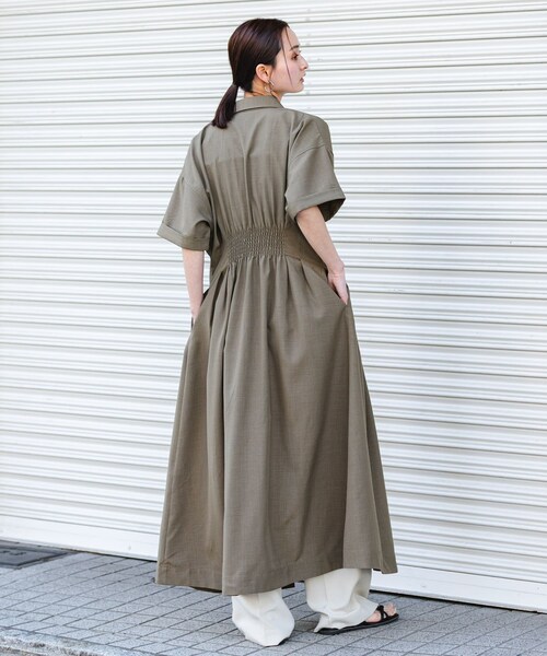 SENSE OF PLACE by URBAN RESEARCH（センスオブプレイスバイアーバンリサーチ）の「『UR TECH DRYLUXE』リネンライクワンピース（ワンピース・レディース・CHARCOAL/KHAKI/L.BLUE・COMPACT/One）」の22枚目の写真