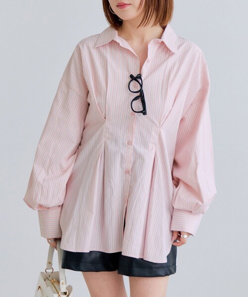 VIS（ビス）の「【WEB限定】ウエストタックシャツ（シャツ/ブラウス・レディース・ホワイト/ブルー系/ピンク/イエロー・F）」の8枚目の写真