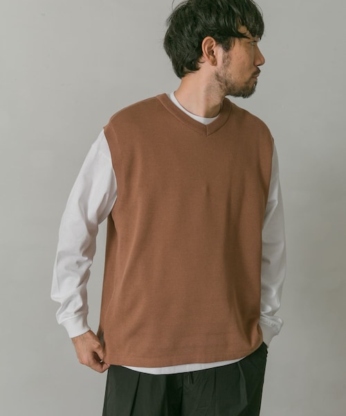 URBAN RESEARCH DOORS（アーバンリサーチドアーズ）の「ダブルフェイスVネックベスト（ベスト・メンズ・STEEL BLUE/GREIGE/BROWN/CHARCOAL・M/L）」の3枚目の写真
